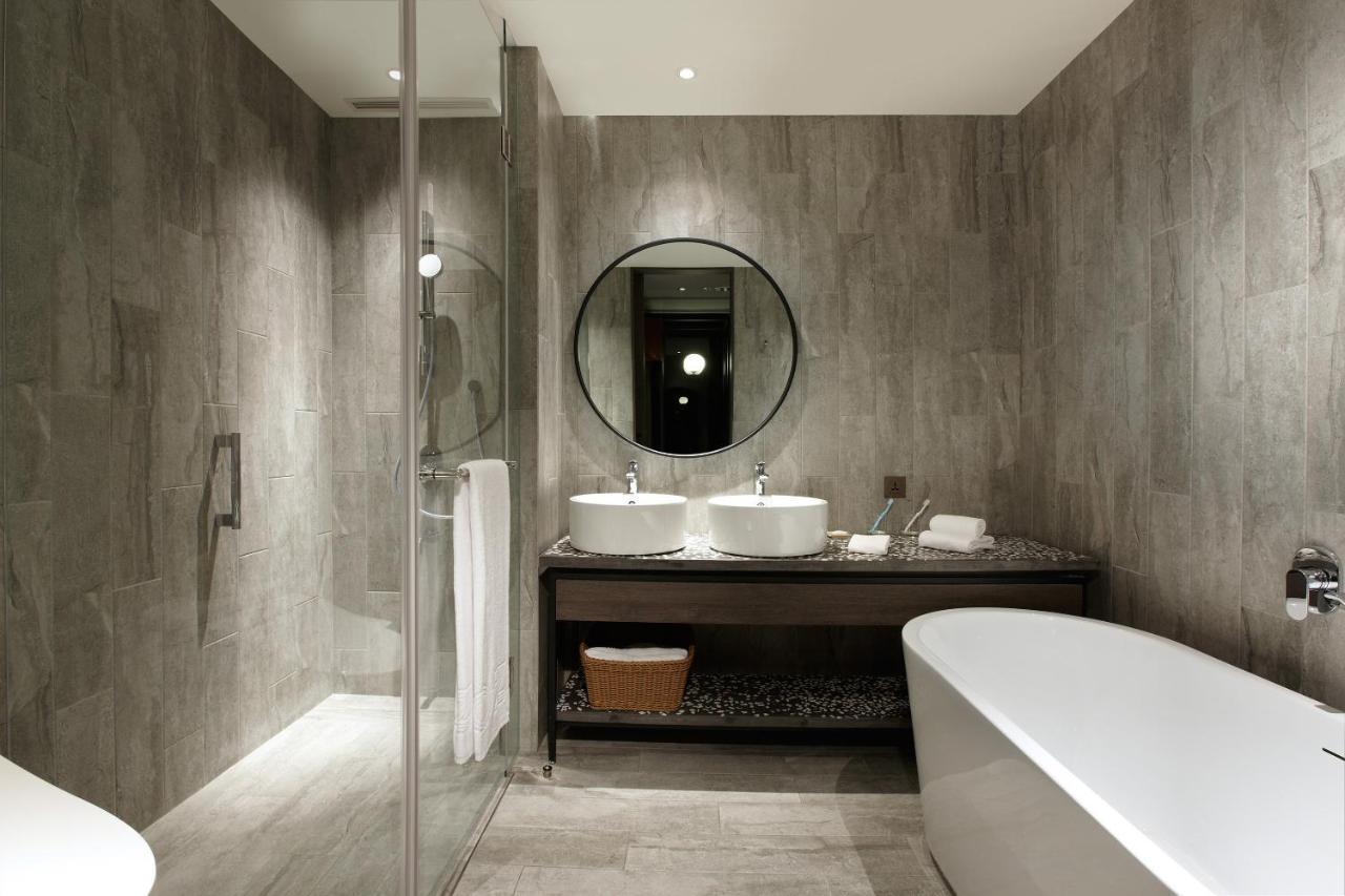 Hotel Cozzi Blu Zhongli Zewnętrze zdjęcie Bathroom